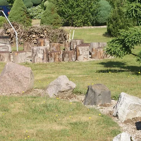 Dorf Stille - Huetten In Den Gaerten Magra - Rose Dom wakacyjny Zakrzewo (Slawno)